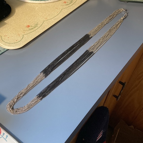 Long two tone necklace - Picture 2 of 6